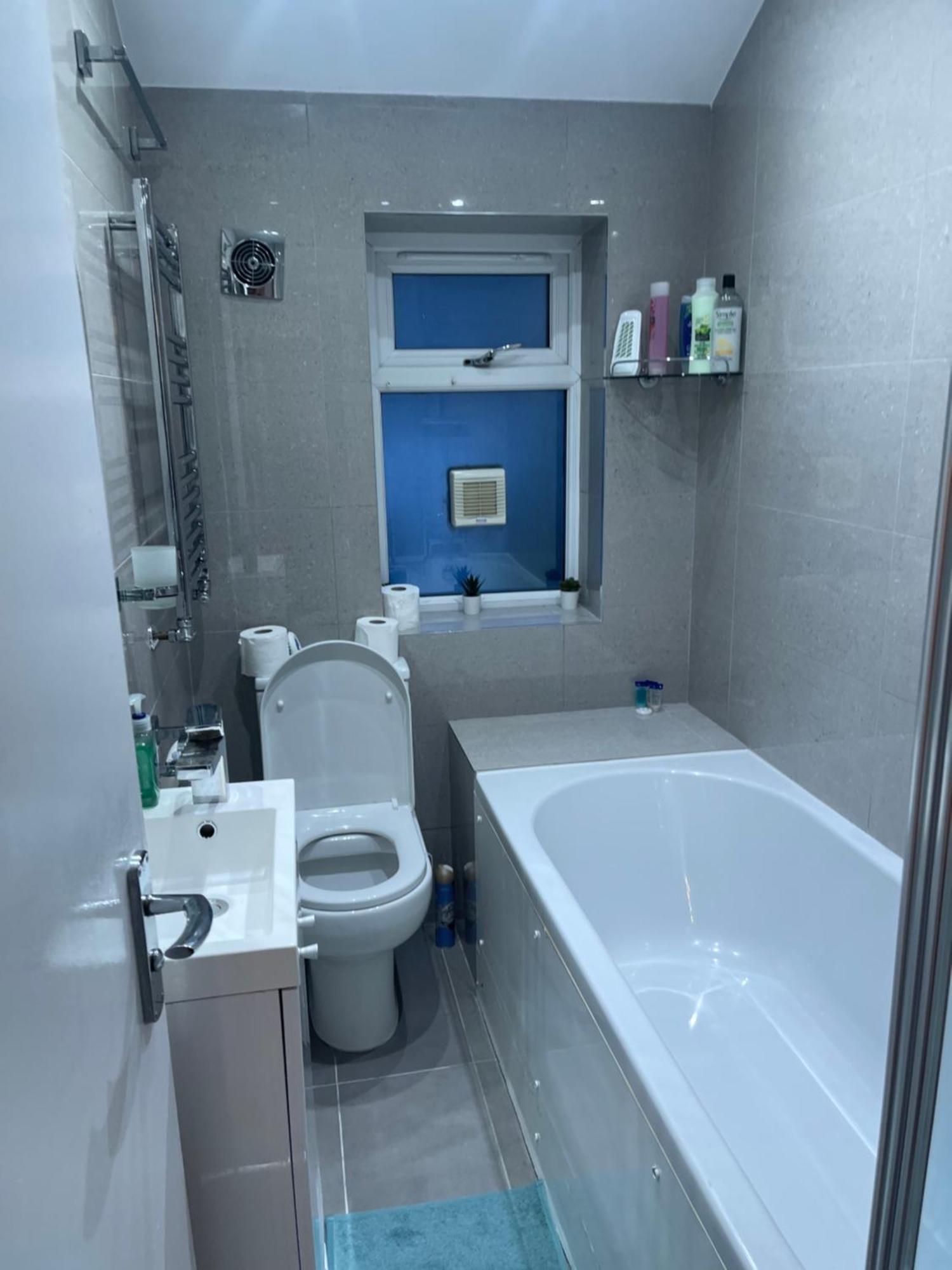 Tooting Lodge London - Cosy 2 Bedroom House With Garden, 5 Mins Walk To Tube Station Exterior photo